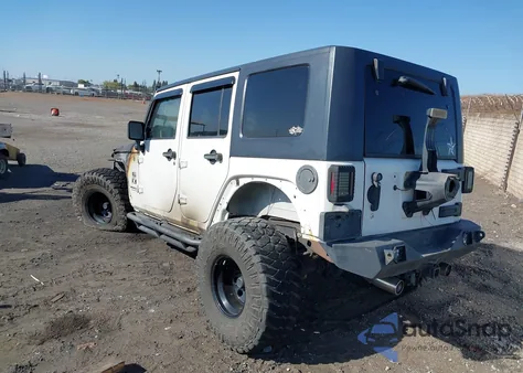 2009 Jeep Wrangler Unlimited X z USA, uszkodzony, nr VIN 1J4GA39199L765982